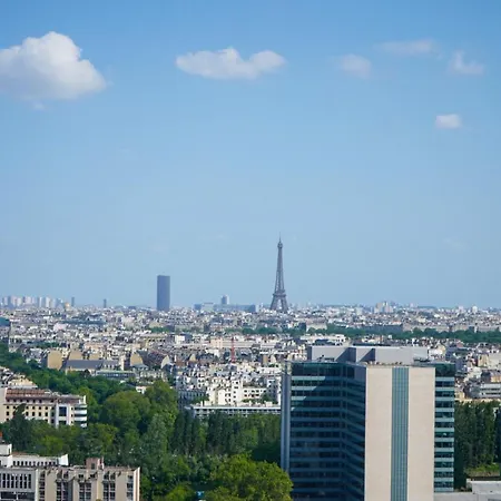 Vue panoramique sur Paris : Sublime appartement au centre de Courbevoie Extérieur photo
